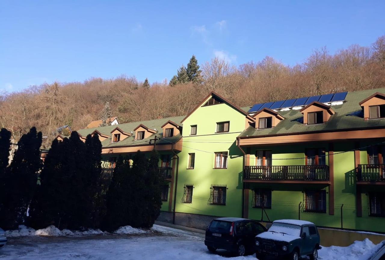Horsky Hotel Eva Svaty Jur Luaran gambar